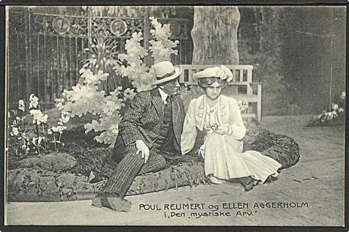 Poul Reumert og Ellen Aggerholm i Den mystiske arv. P. Heckscher no. 2167.