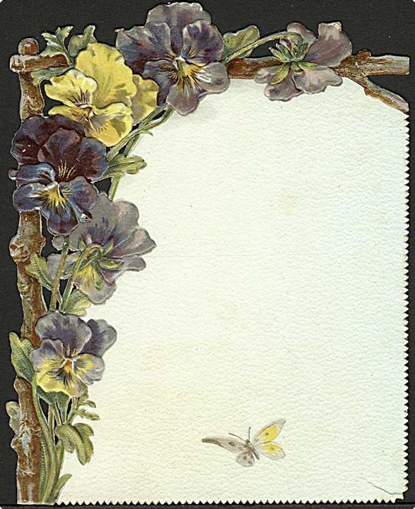 Kartonkort med blomster og sommerfugl. Tuck u/no. 10x12,5 cm.