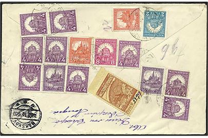 100 filler blandingsfrankeret anbefalet brev fra Veszprem 1930 til Nakskov, Danmark.
