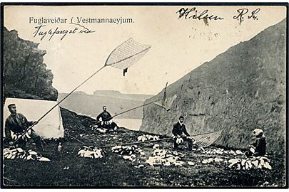 Fuglefangere på Vestmannaøerne. O. Johnson & Kaaber no. 7750. Afrevet frimærke. 