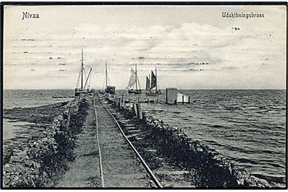 Nivaa, udskibningsbroen med sejlskib. P. Alstrup no. 5208.