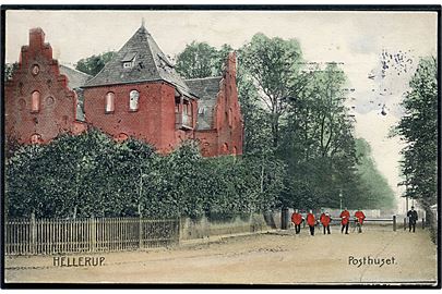 Hellerup postkontor med postbude. Stenders no. 4629.