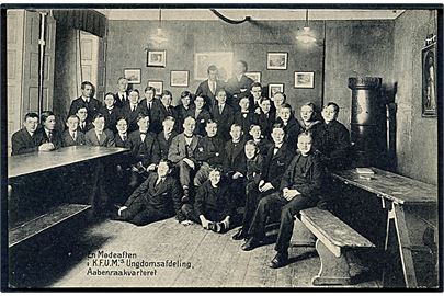 K.F.U.M.'s ungdomsafdeling i Aabenraakvarteret i København. K.F.U.M. no. 35296.