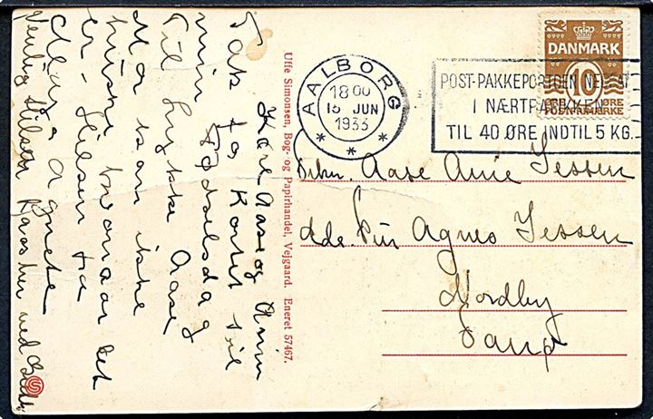 10 øre Bølgelinie på brevkort annulleret med TMS “Post-Pakkeportoen nedsat i Nærtrafikken til 40 Øre indtil 5 Kg.”/Aalborg *** d. 15.6.1933 til Nordby, Fanø.