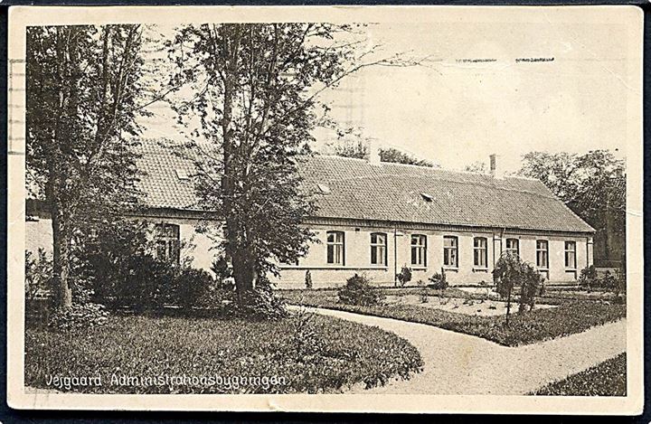 10 øre Bølgelinie på brevkort annulleret med TMS “Post-Pakkeportoen nedsat i Nærtrafikken til 40 Øre indtil 5 Kg.”/Aalborg *** d. 15.6.1933 til Nordby, Fanø.
