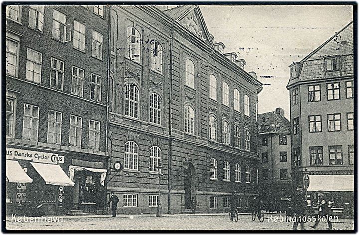 Fiolstræde 44 med Købmandsskolen og Citus Danske Cykler. A. Vincent no. 391. Kvalitet 7