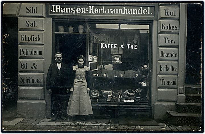 Gernersgade 58 med J. Hansen’s Hørkramshandel. Fotokort u/no. Kvalitet 7