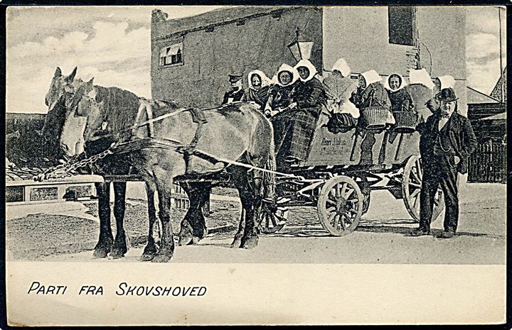 Skovshoved, Henri Nielsen’s vogn med fiskerkoner “Skovserkoner”. Høy Petersen u/no. Anvendt 1935. Kvalitet 7