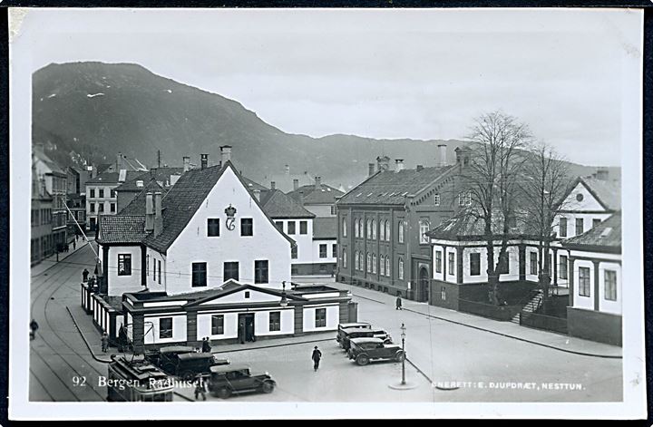 Norge, Bergen. Rådhuset. Fotokort E. Djupdræt no. 92.