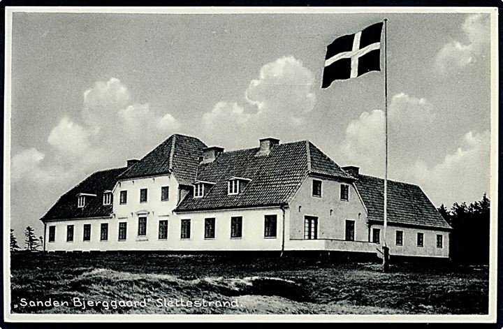 20 øre Fr. IX på brevkort (Sanden Bjerggaard, Slettestrand) annulleret med pr.-stempel Hjortdal pr. Fjerritslev d. 3.6.1954 til København.