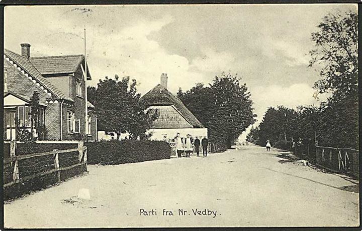 Gadeparti fra Nr. Vedby. Mackeprang no. 25529.