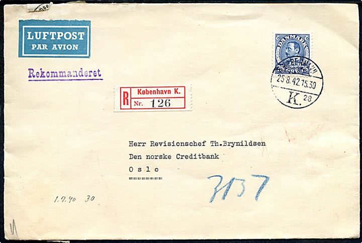 75 øre Chr. X single på anbefalet luftpostbrev fra København d. 25.8.1942 til Oslo, Norge. Åbnet af dansk censur.