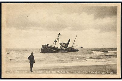 Bjerregaard Strand. Admiral von Schröder strandet efter søtræfningen 1/9 1917. Stenders no. 45426.
