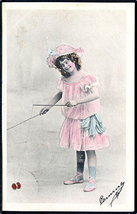 5 øre Fr. VIII i parstykke på brevkort (Pige spiller Djævlespil) fra Korsør d. 22.4.1908 til hovmester ombord på dampskibet S/S Astoria i Philadelphia, USA.