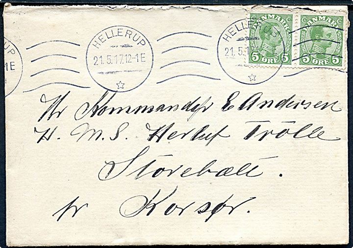 5 øre Chr. X i parstykke på brev fra Hellerup d. 21.5.1917 til Kommandør E. Andersen, H.M.S. Herluf Trolle Storebælt pr. Korsør.
