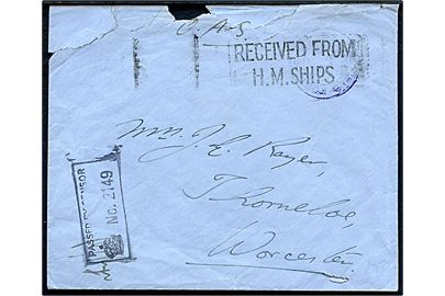Ufrankeret O.A.S. feltpostbrev med violet stempel FIELD POST OFFICE 219 (= Thorshavn) med ulæselig dato og flådepost stempel Received from H.M.Ships til England. Sort army unit censur no. 2149. Urent åbnet i toppen.