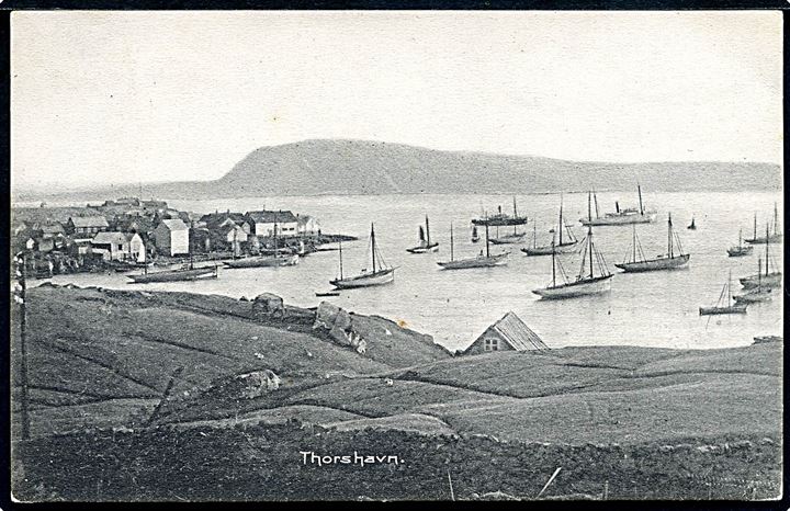Thorshavn, havn med fiskefartøjer. Z. Heinesen no. 17403.