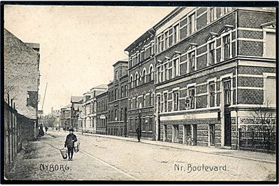 Nyborg, Nr. Boulevard med M. Lillelund's Tobaksforretning. Stenders no. 322.