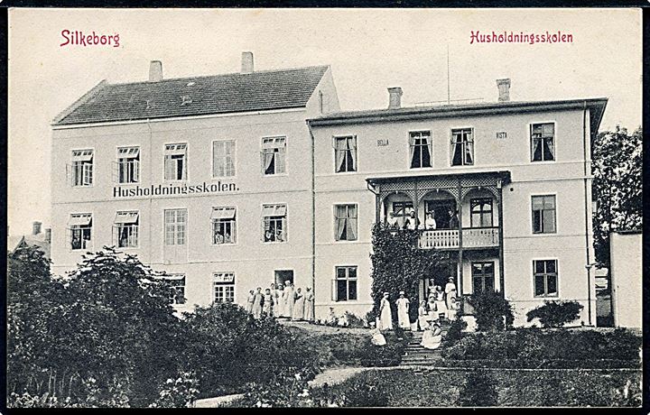 Silkeborg, Husholdningsskole. Warburg no. 870.