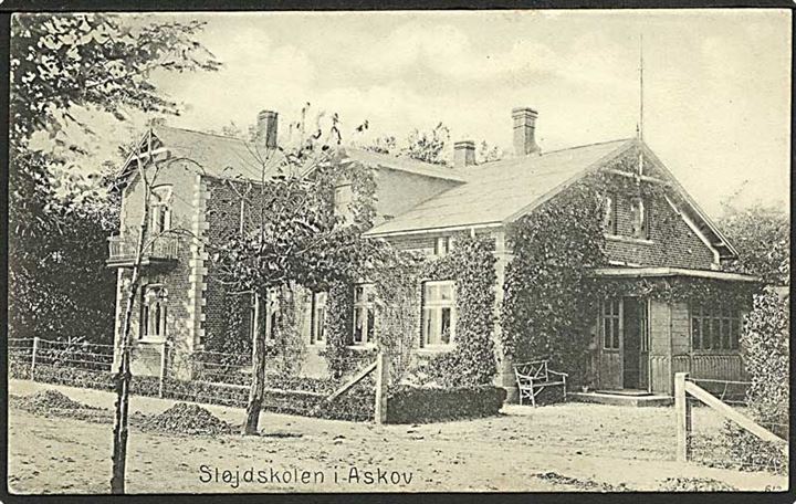 Sløjdskolen i Askov. No. 612.