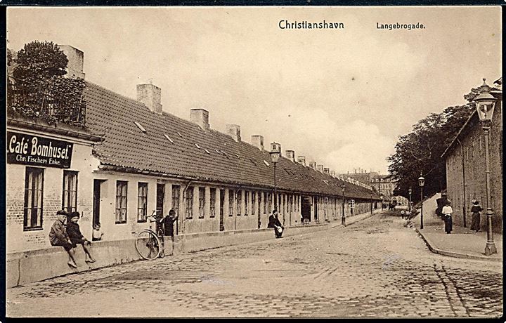 Langebrogade med Café Bomhuset ved Chr. Fischers enke. O. Jensen no. 49. Kvalitet 8
