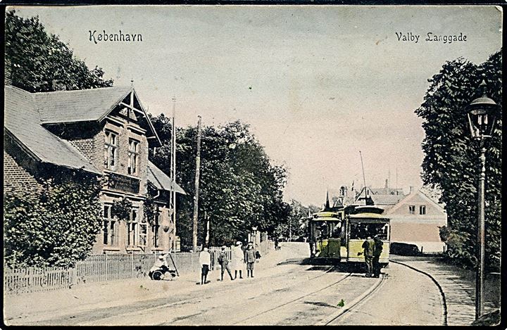 Valby Langgade med sporvogne linie 2. P. Alstrup no. 9427. Kvalitet 7