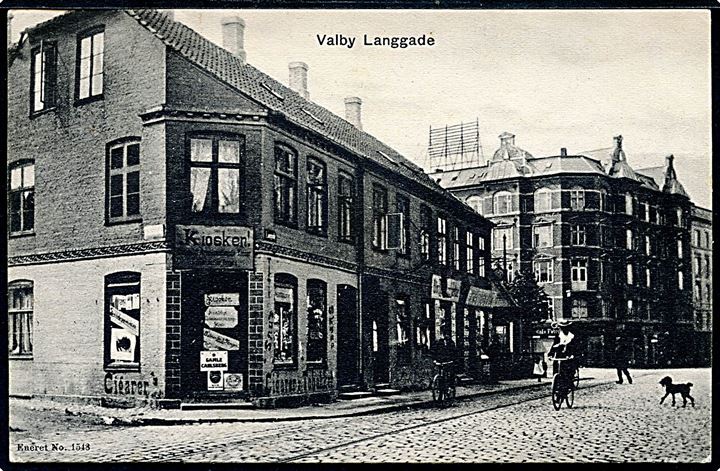 Valby Langgade hj. Skolegade med tobekskiosk. No. 1548. Kvalitet 8
