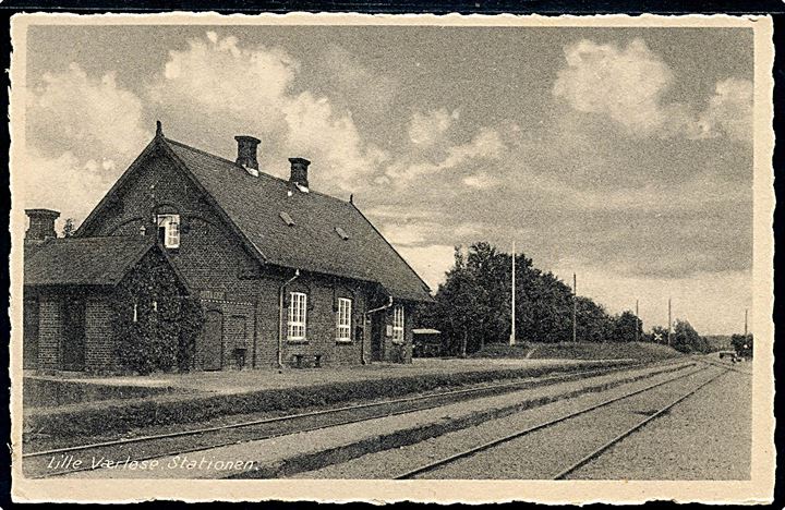 Lille Værløse jernbanestation. S. G. Elmeskov no. 1042. Kvalitet 8