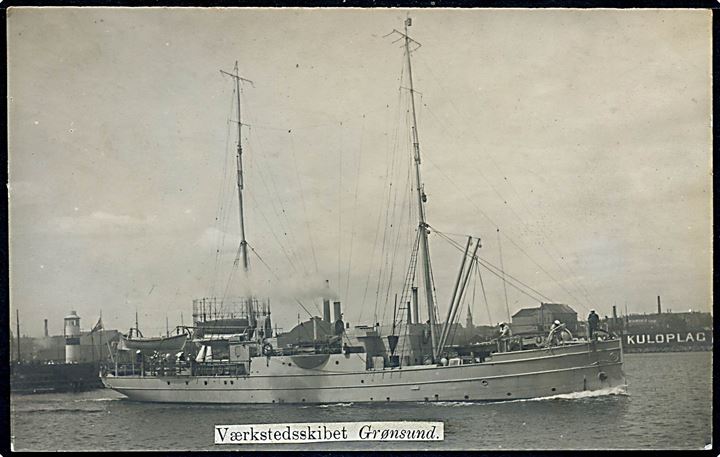 Marine. “Grønsund”, Værksteds- og Depotskib. Fotokort u/no. Påklæbet seddel. Kvalitet 7