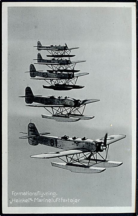 Heinkel H.E.8 (H.M.II) i formationsflyvning. V. Thaning & Appel Serie F no. 44. Kvalitet 8
