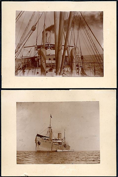 St. Croix, S/S, Østasiatisk Kompagni dampskib. To fotografier monteret på karton. Har været opklæbet.