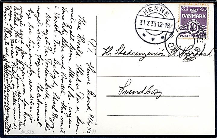 10 øre Bølgelinie på brevkort (Parti fra Henne Strand) annulleret med udslebet stjernestempel HENNE STRAND og sidestemplet Henne d. 31.7.1939 til Svendborg.