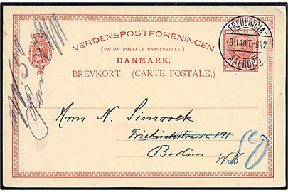 10 øre Fr. VIII helsagsbrevkort fra Vejle annulleret med bureaustempel Fredericia - Aalborg T.942 d. 8.11.1910 til Berlin, Tyskland.