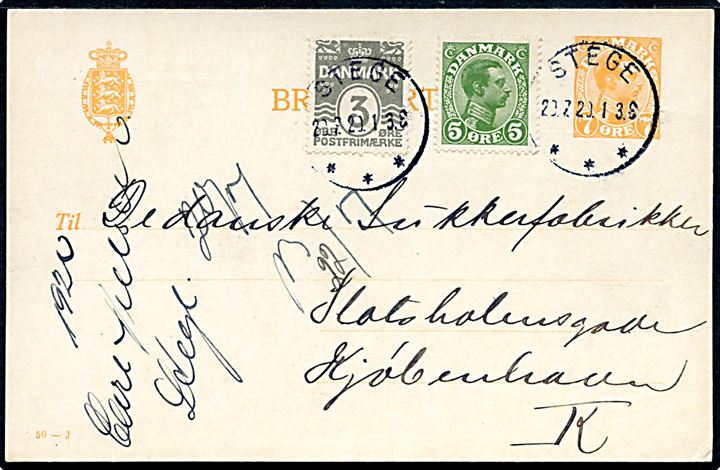 7 øre Chr. X helsagsbrevkort med udelt forside (fabr. 50-J) opfrankeret med 3 øre Bølgelinie og 5 øre Chr. X fra Stege d. 20.7.1920 til Kjøbenhavn.