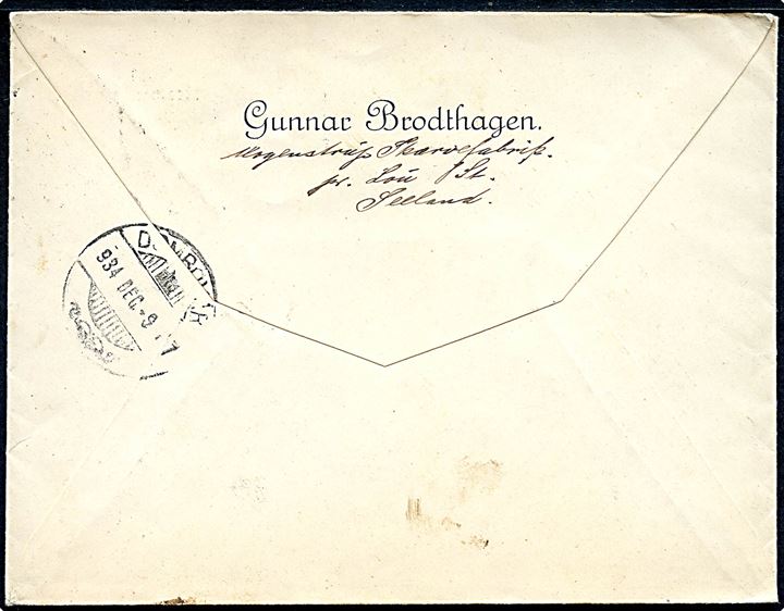 30 øre Karavel og Julemærke 1934 på brev fra Næstved d. 6.12.1934 til Dombóvár, Ungarn. På bagsiden ank.stemplet i Dombóvár d. 9.12.1934. God destination.