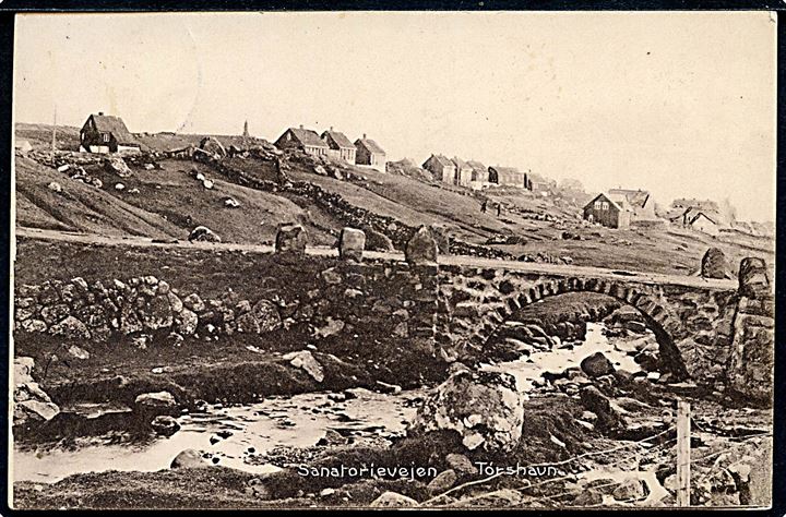 5 øre Chr. X på brevkort (Sanatorievejen, Thorshavn) fra inspektionsskibet “Islands Falk” ved Færøerne annulleret med brotype Ig Thorshavn d. 9.2.1916 til København. 