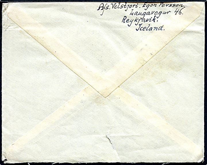10 aur Flag og 1 kr. Hekla (par) på 210 aur frankeret luftpostbrev med julekort fra Reykjavik d. 14.12.1940 til Malmö, Sverige. Ingen tegn på censur.