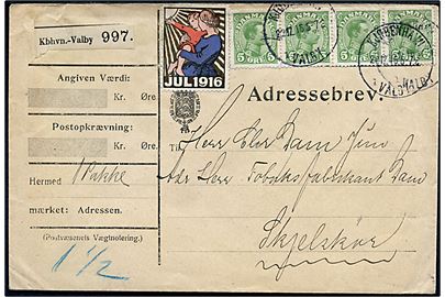 5 øre Chr. X (4-stribe) og Julemærke 1916 på adressebrev for pakke fra Kjøbenhavn Valby d. 22.12.1916 til Skjelskör.