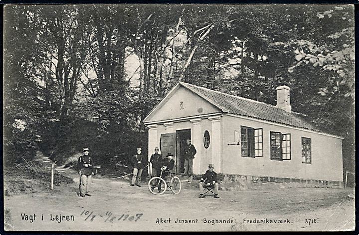 Frederiksværk. Vagten i Lejren. A. Jensen no. 3716. 