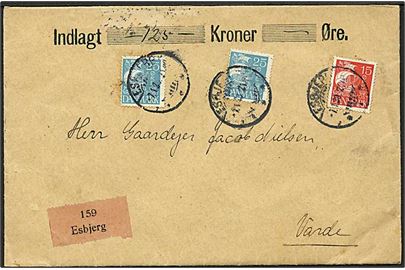 15 øre og 25 øre (2) Karavel på værdibrev annulleret med brotype Id stempel Esbjerg d. 7.1.1930 til Varde.