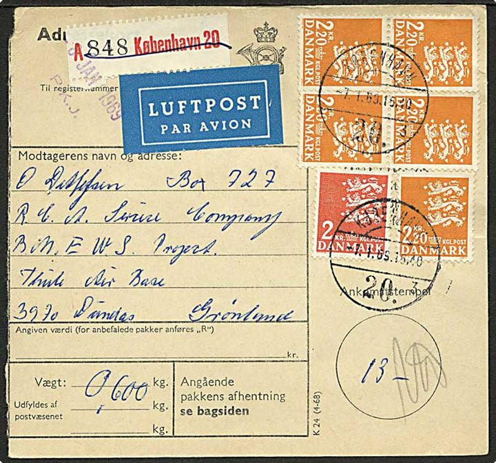 2 kr. og 2,20 kr. (5) Rigsvåben på adressekort for luftpostpakke fra København d. 7.1.1969 til Thule Air Base, Dundas, Grønland.