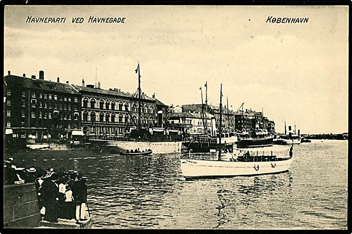 “Turisten”, dampbåd ved Havnegade i København med dampskibe i baggrunden. Dansk Lystrykkeri no. 1176. Kvalitet 9