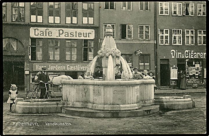 Vandkunsten 5 med Café “Pasteur” og Hans Jørgens Gæstgiveri. Nathanshon no. 166. Kvalitet 8