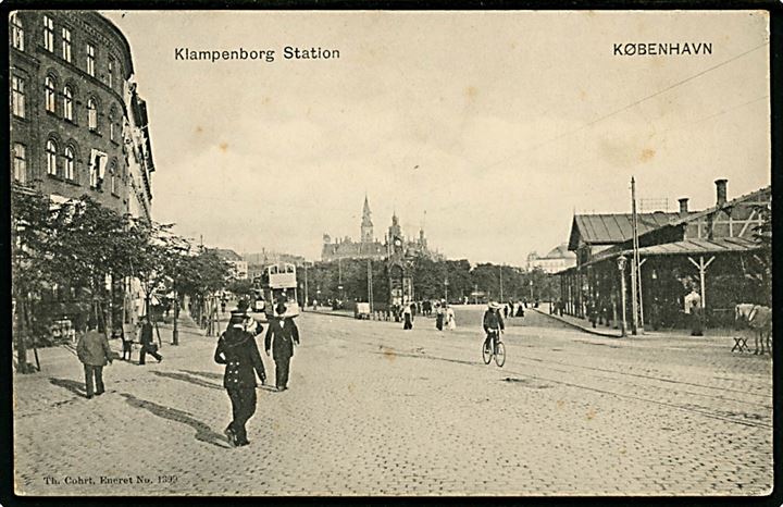 Nordbanegaarden eller Klampenborg Station ved Gyldenløvesgade med sporvogn. Th. Cohrt no. 1399. Kvalitet 7