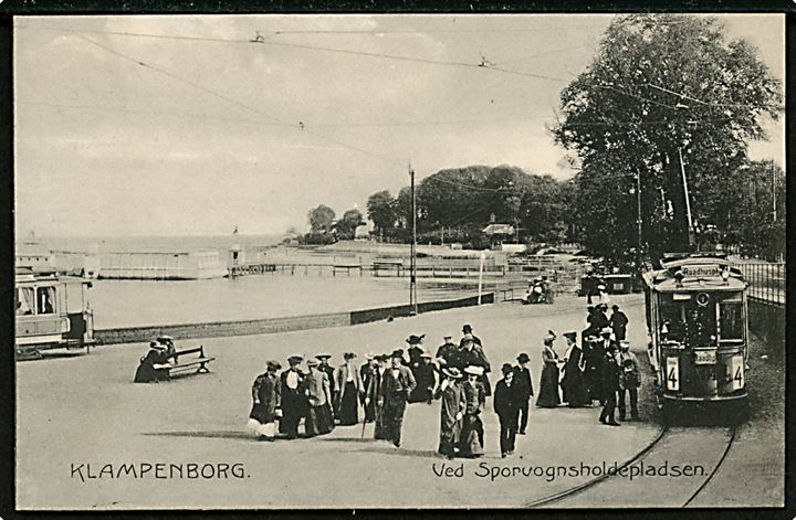 Klampenborg, sporvognsholdeplads med sporvogn linie 4. Stenders no. 3442. Kvalitet 9