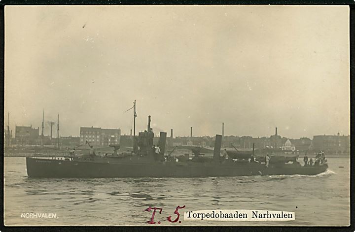 Marine. “Narhvalen”, torpedobåd i Aarhus. H. A. Ebbesen u/no. Kvalitet 7