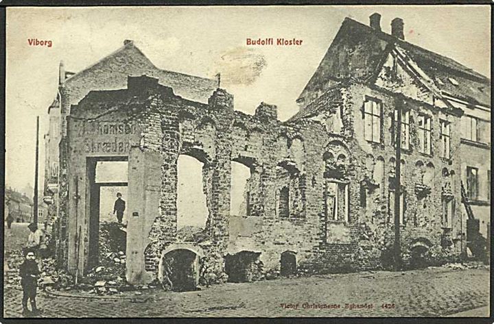 Budolfi Kloster efter branden i Viborg. V. Christensen no. 4426.