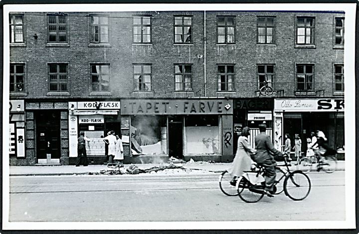 Verdenskrig 2. Sabotage mod forretninger i København. Fotokort u/no. Kvalitet 9