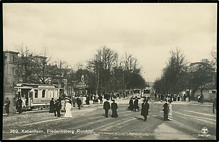 Købh., Frederiksberg Runddel med sporvogne. A. Vincent no. 269.