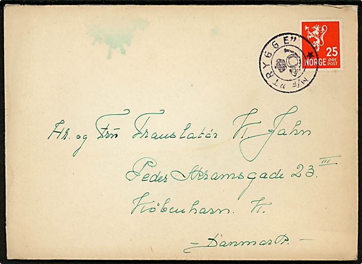 25 øre Løve single på brev fra Kvernes annulleret med kronet/posthorn stempel fra sejlende brevhus M/F Trygge (Ruten: Kristiansund-Gjemnes 1946-1953) til København, Danmark.